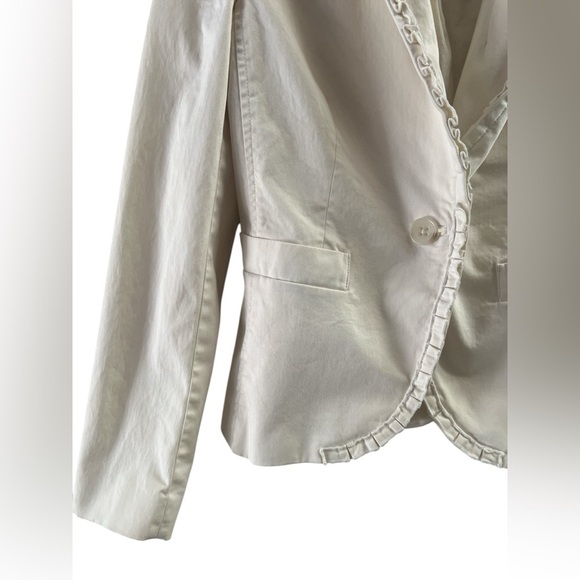 Banana Republic ivory ruffled single button blazer - Picture 2 of 5